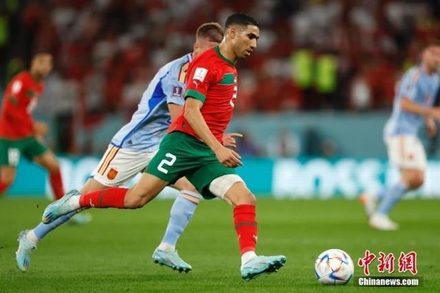 西班牙横扫塞维利亚，阿什拉夫扛起全队