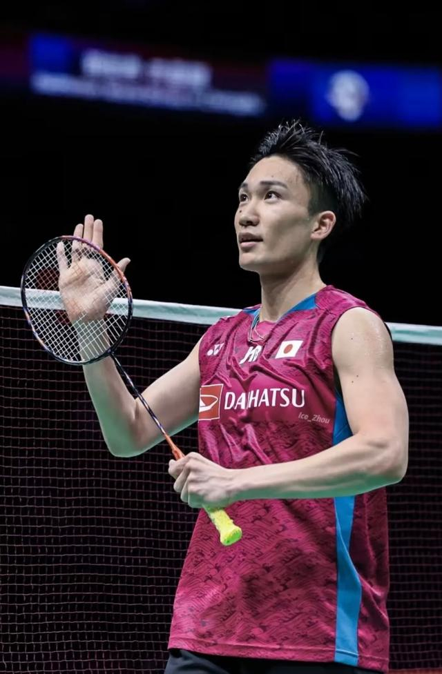 马来西亚队鏖战印尼队，桃田贤斗点燃赛场