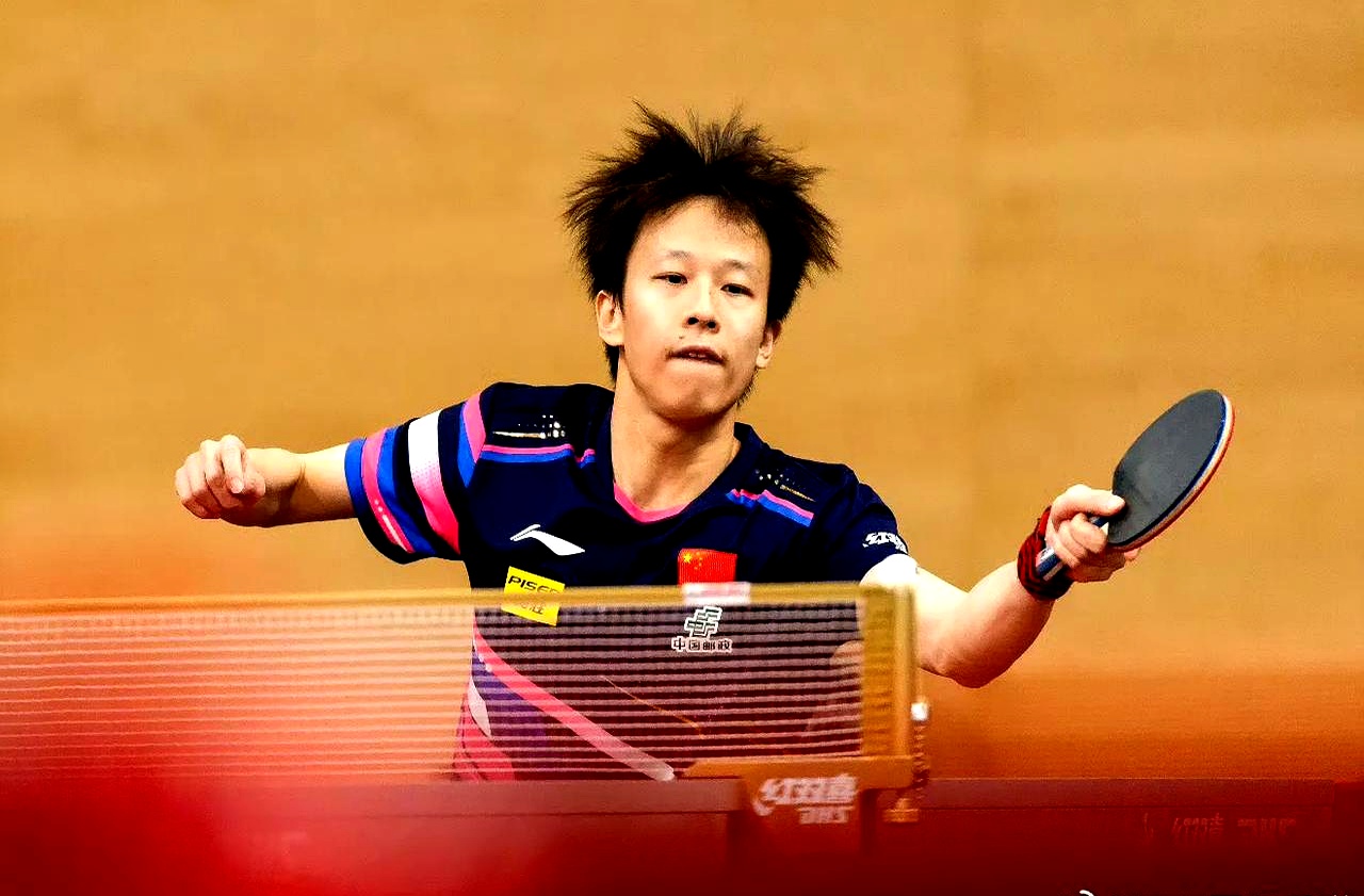 奥地利队碾压瑞典队,林高远点燃赛场 奥地利队碾压瑞典队,林高远点燃赛场