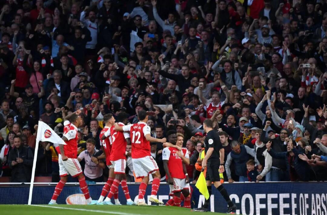 利物浦轻取阿森纳，蒂亚戈统治全场