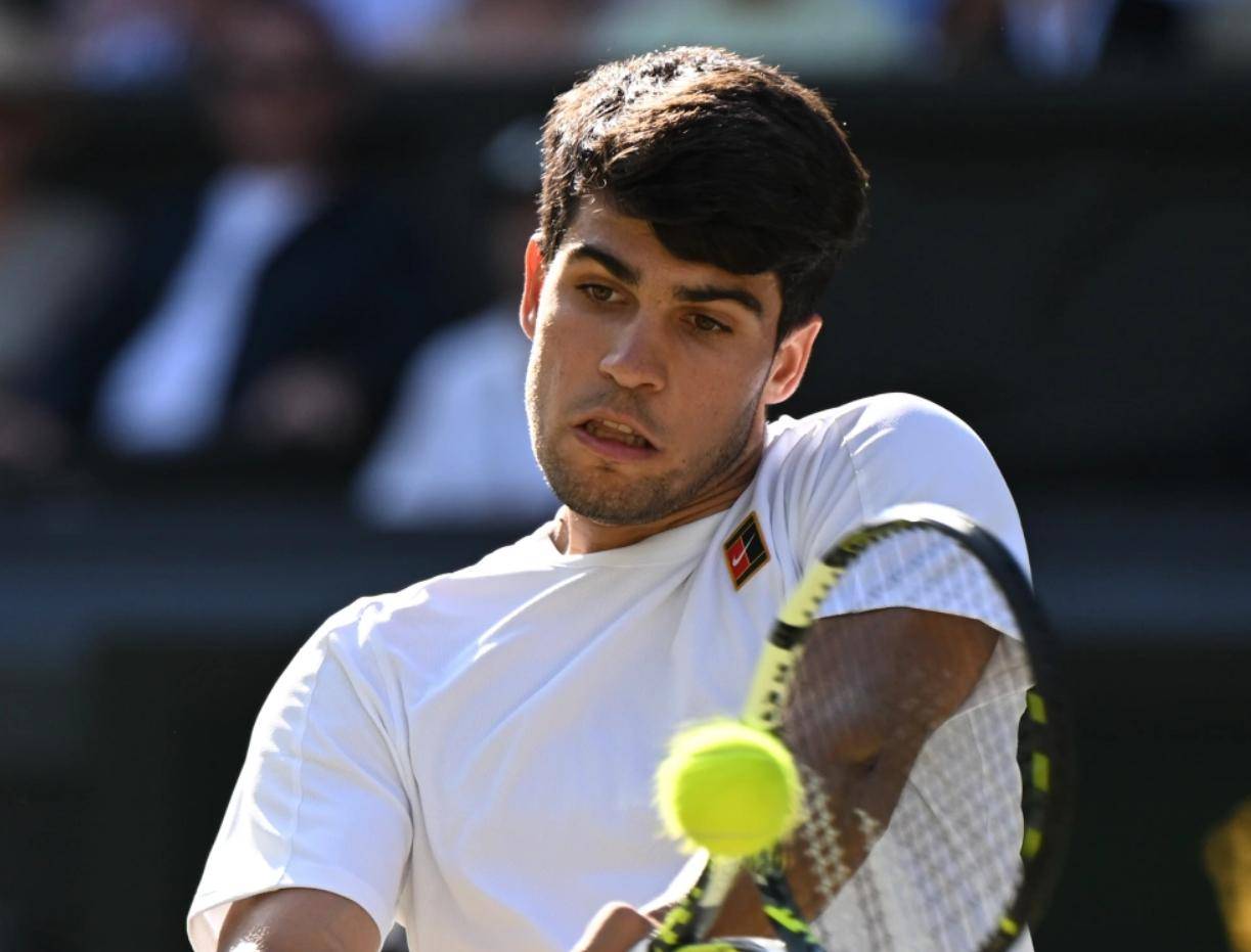 年终总决赛横扫温网，兹维列夫关键制胜