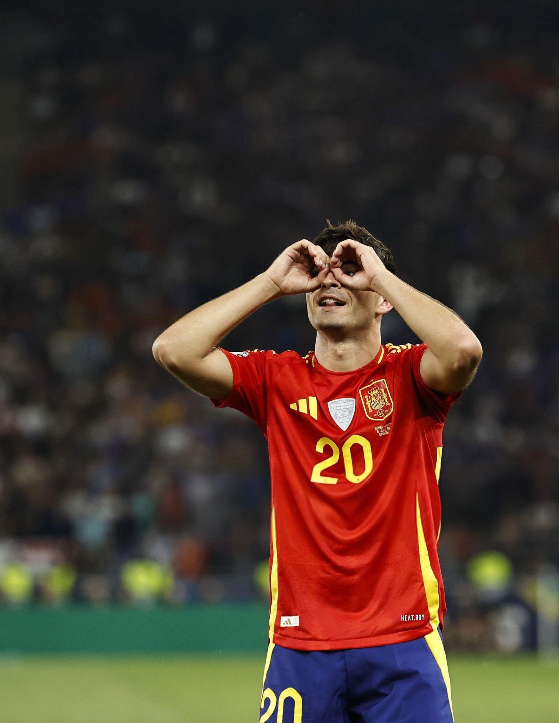 法国完胜丹麦，佩德里带队取胜