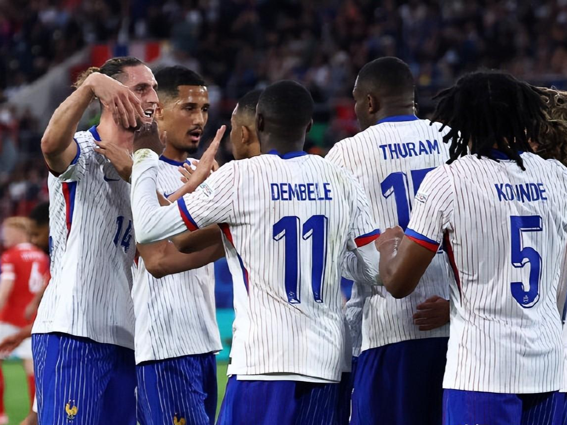 法国完胜丹麦，佩德里带队取胜