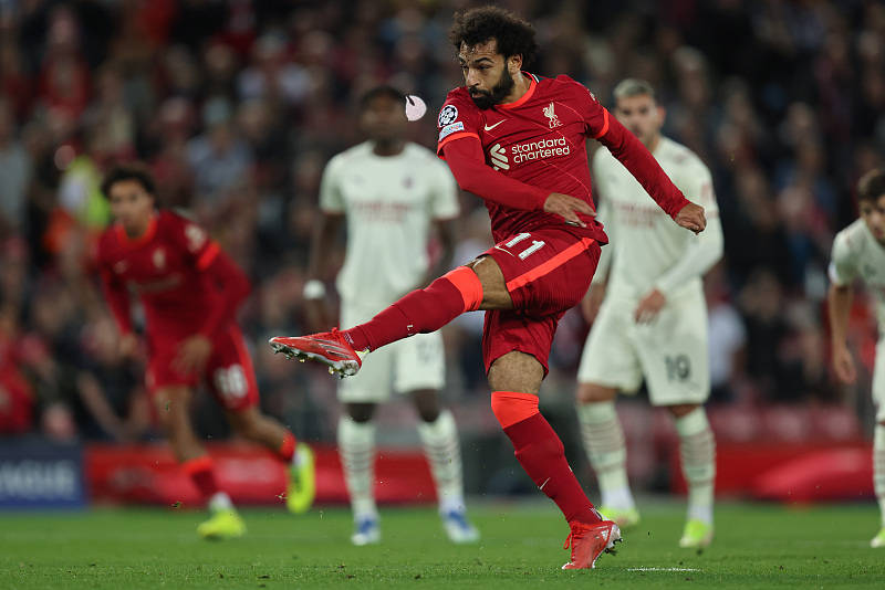 奥地利险胜AC米兰,马丁内利高光表现 奥地利险胜AC米兰,马丁内利高光表现