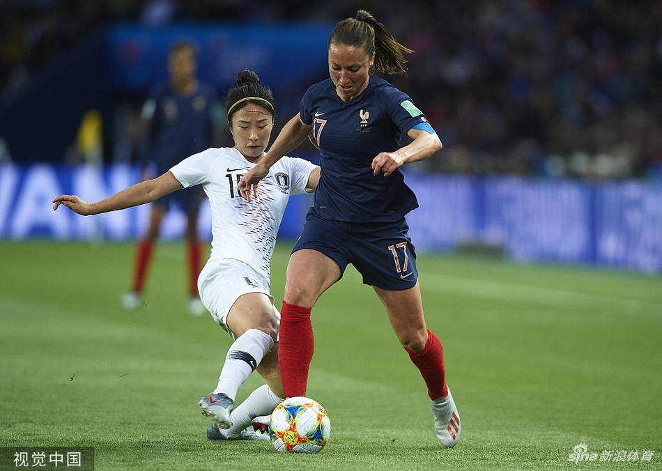 法国队完胜中国队，波尔带队取胜