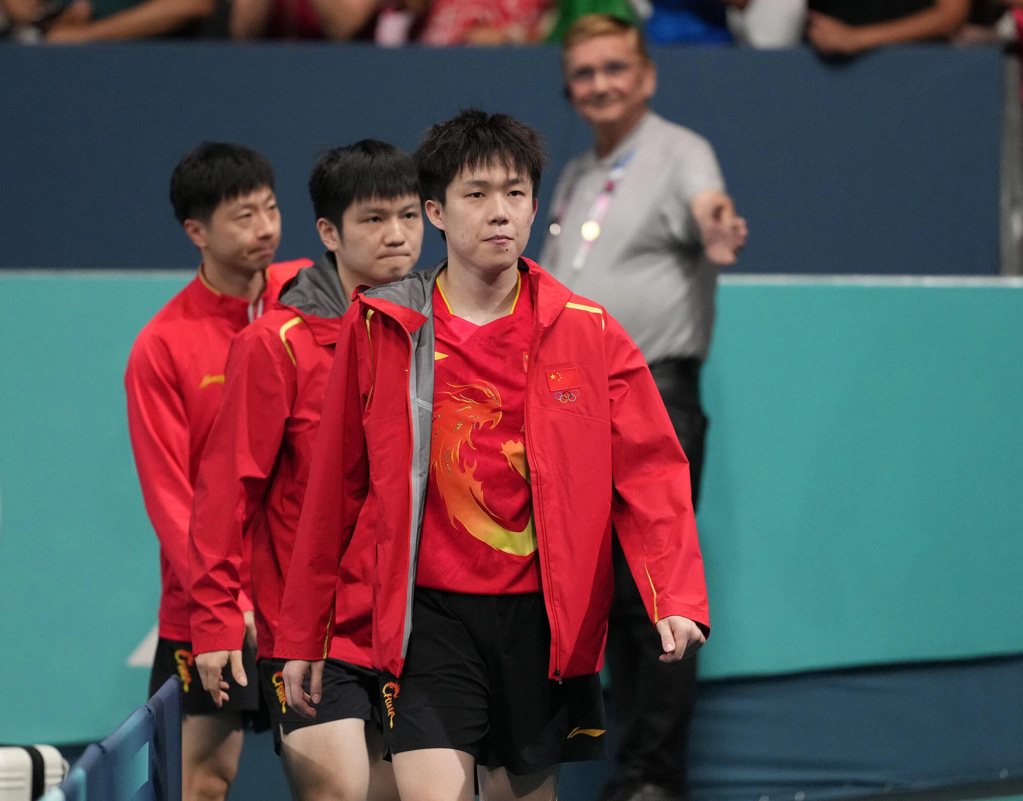 中国乒乓球队绝杀波兰乒乓球队,马龙一己之力扛起全队 中国乒乓球队绝杀波兰乒乓球队,马龙一己之力扛起全队