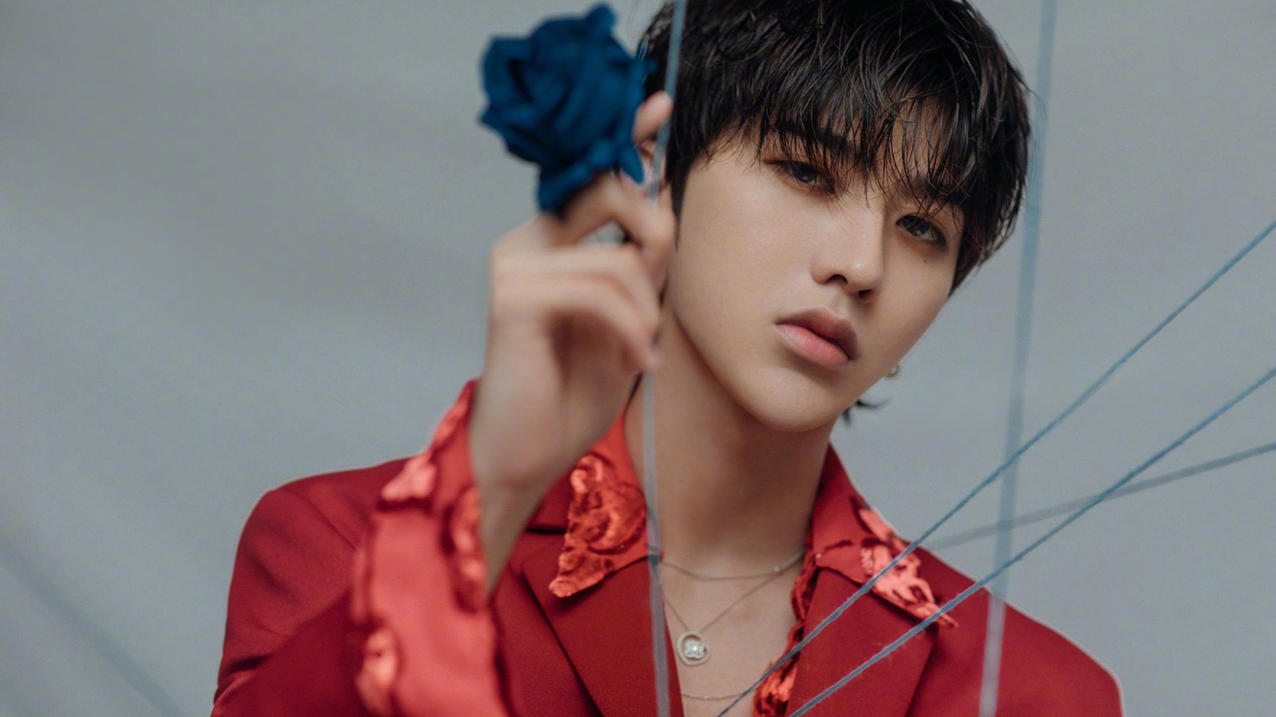 北欧冰刃破东瀛铁壁，伊萨克一锤定音，芬兰险胜背后的战术博弈与英雄时刻